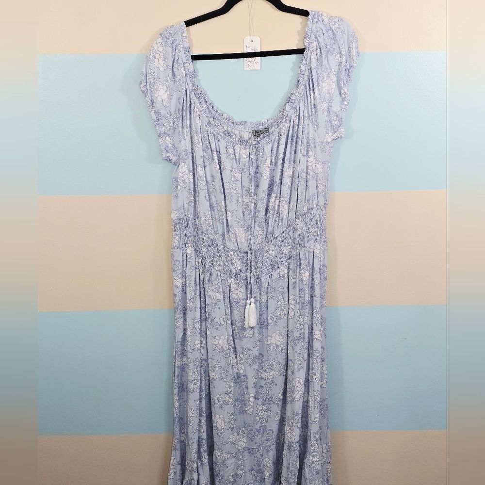 J For Justify Plus Size Elegant Blue Floral Women's Dress - Picture 3 of 7